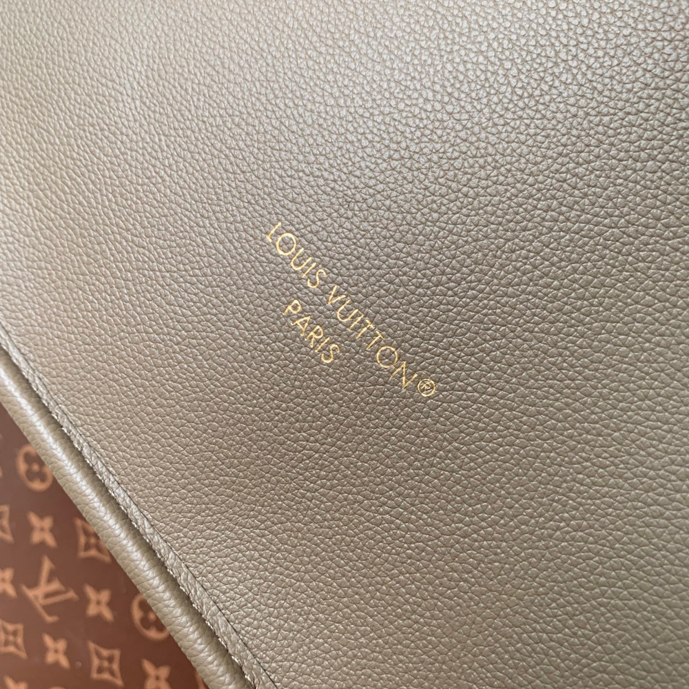 Louis Vuitton Neverfull Inside Out MM