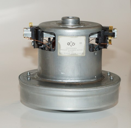 Двигатель (мотор) для пылесоса LG 2000W D-130мм, H-120мм. VC07W203FQ PY-120