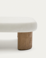 Журнальный столик Labra из цемента и акации 80 x 80 см