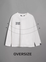 Белый лонгслив оверсайз для школы