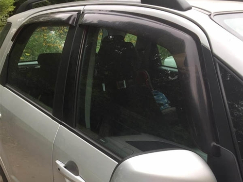 Дефлекторы боковых окон SIM для Suzuki SX4 (2006-2013) арт.SSUSX4H0632