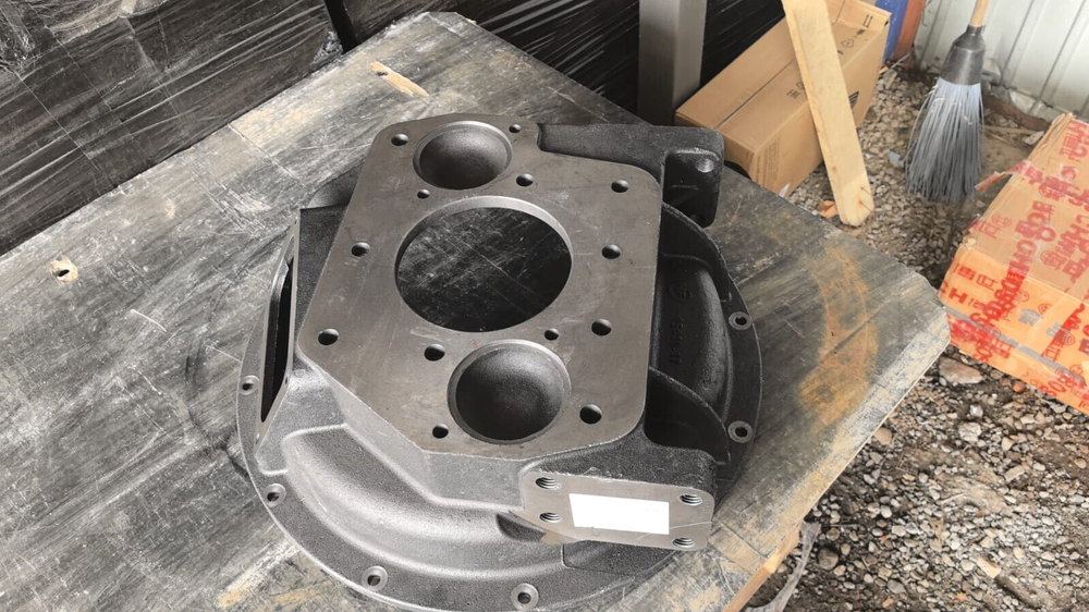 Картер сцепления 12JSDX240 15410-17