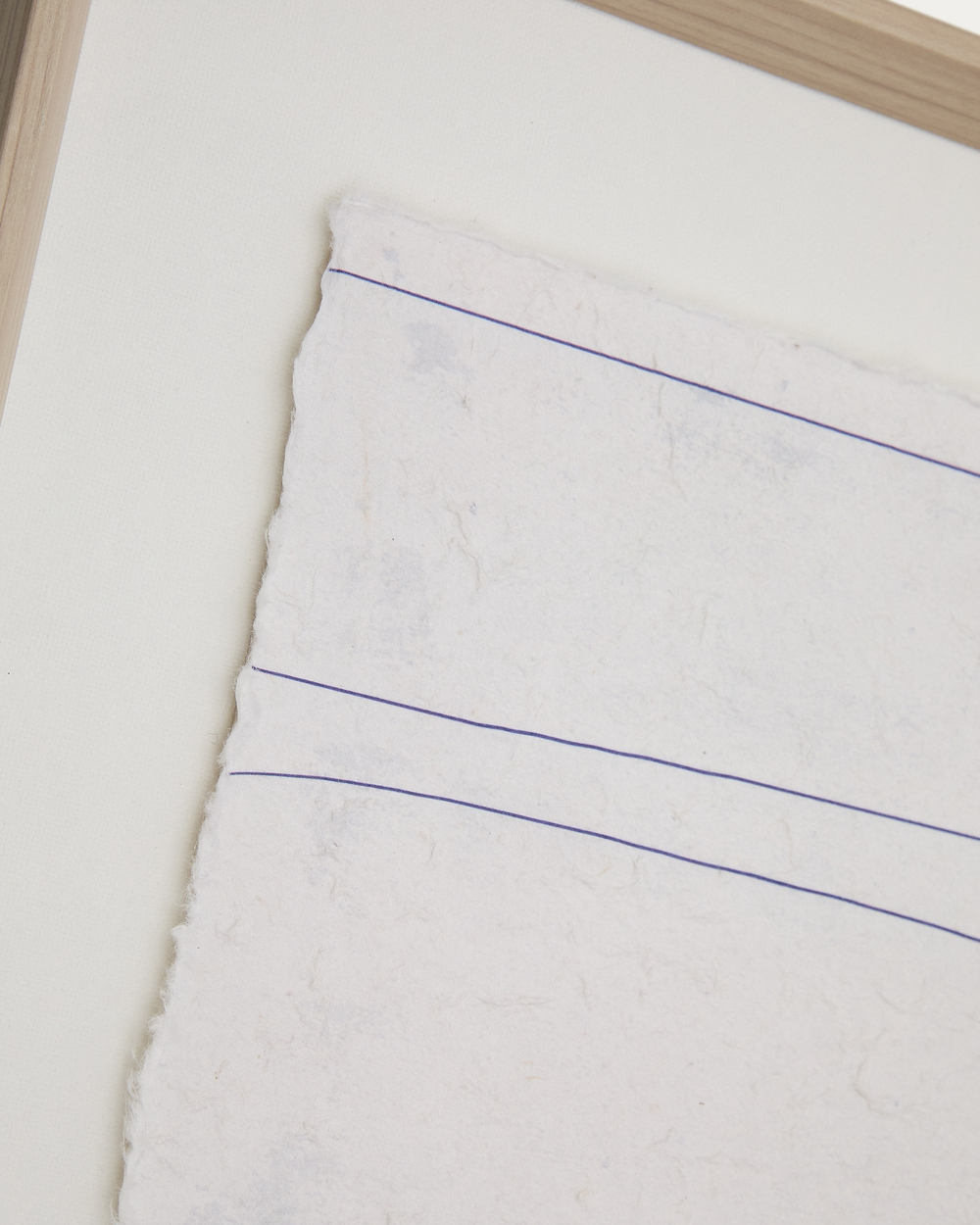 Durkan Абстрактная картина на переработанной бумаге белая 50 x 70 см