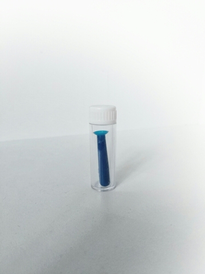 Палочка для одевания линз