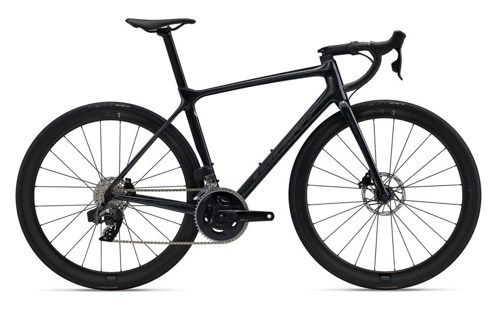 Шоссейный велосипед Giant TCR Advanced Pro Disc 1 AX (2022)