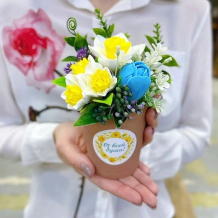 "Весна бирюза -крафт" мини-букет