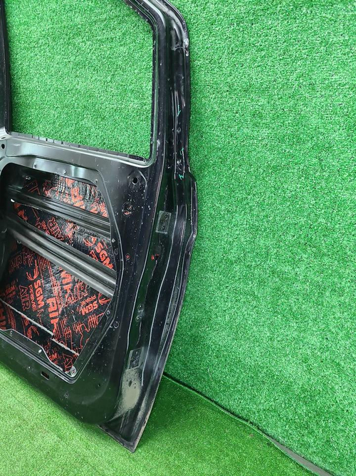 Дверь передняя левая Mercedes V w447 (2014-н.в.)