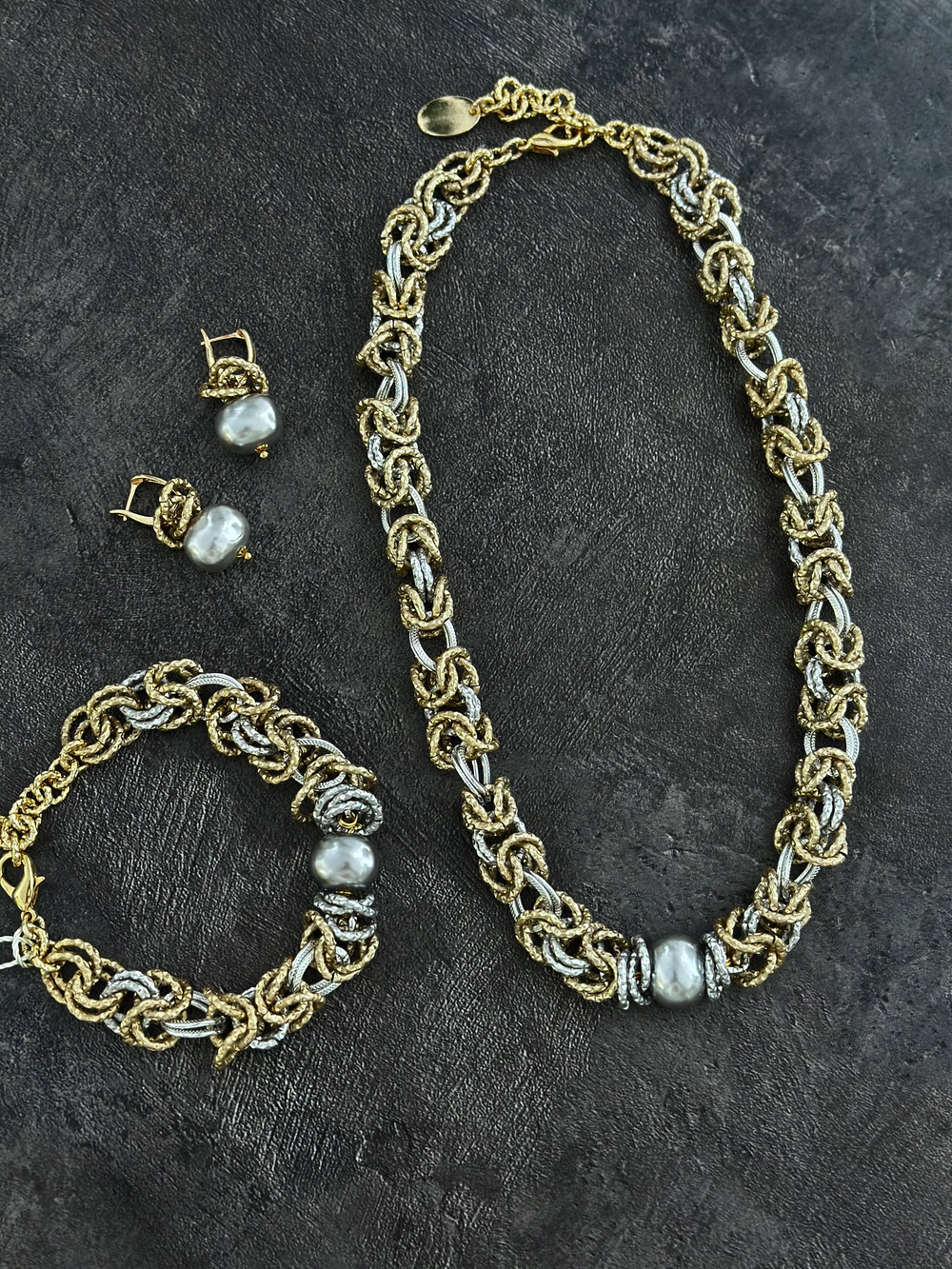 HMG 1131 Sg серый жемчуг Майорка Колье Византия арт.2100