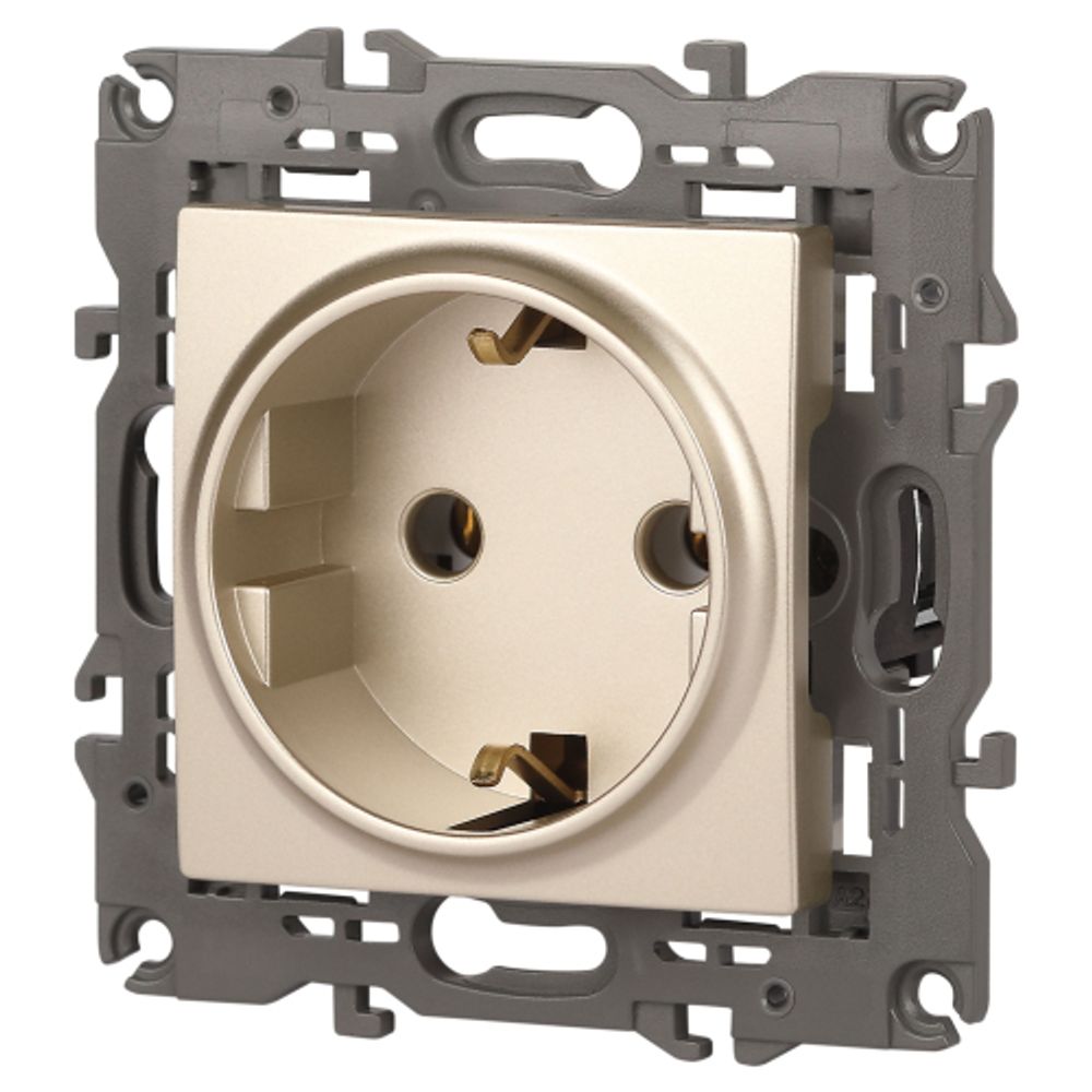 Розетка ЭРА Elegance 14-2101-04 с заземлением 2P+E Schuko 16A-250В IP20 шампань