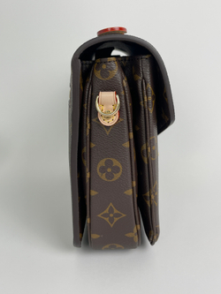 Сумка Louis Vuitton POCHETTE METIS