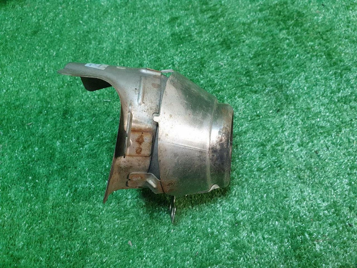 Насадка глушителя левая Jaguar E-PACE (2017-н.в.)