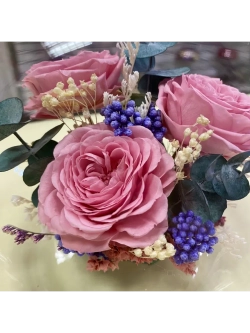 Натуральные пионы в стекле, вакуум