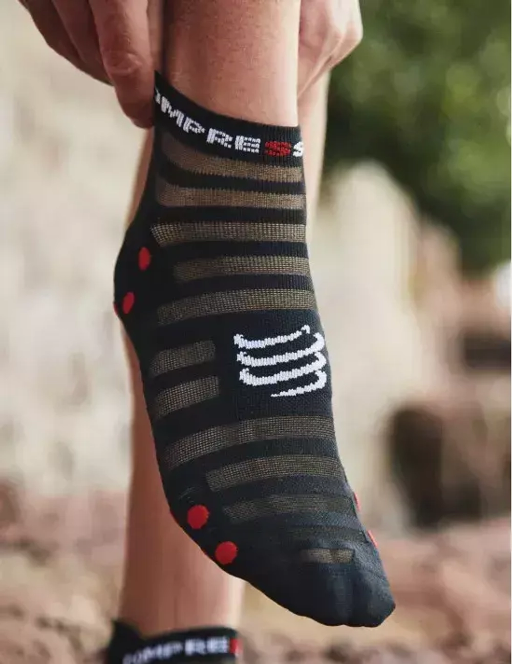 Носки Run Ultralight Low V4 Black/Red