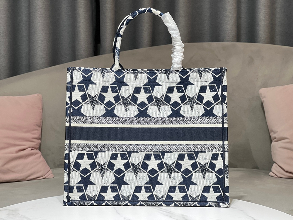 Christian Dior Book Tote 42 cm