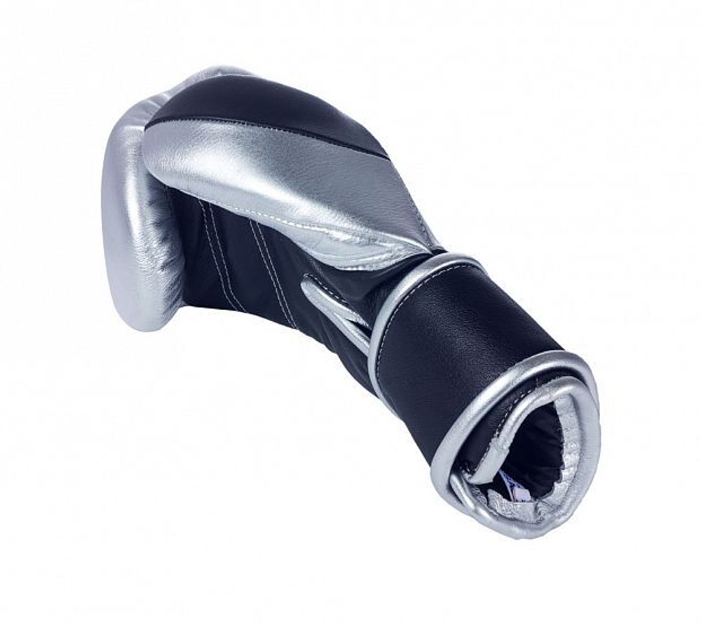 Перчатки боксерские Sparring Gloves With Foam Japanese Style серебристо-черные adiBSJ01_1V1