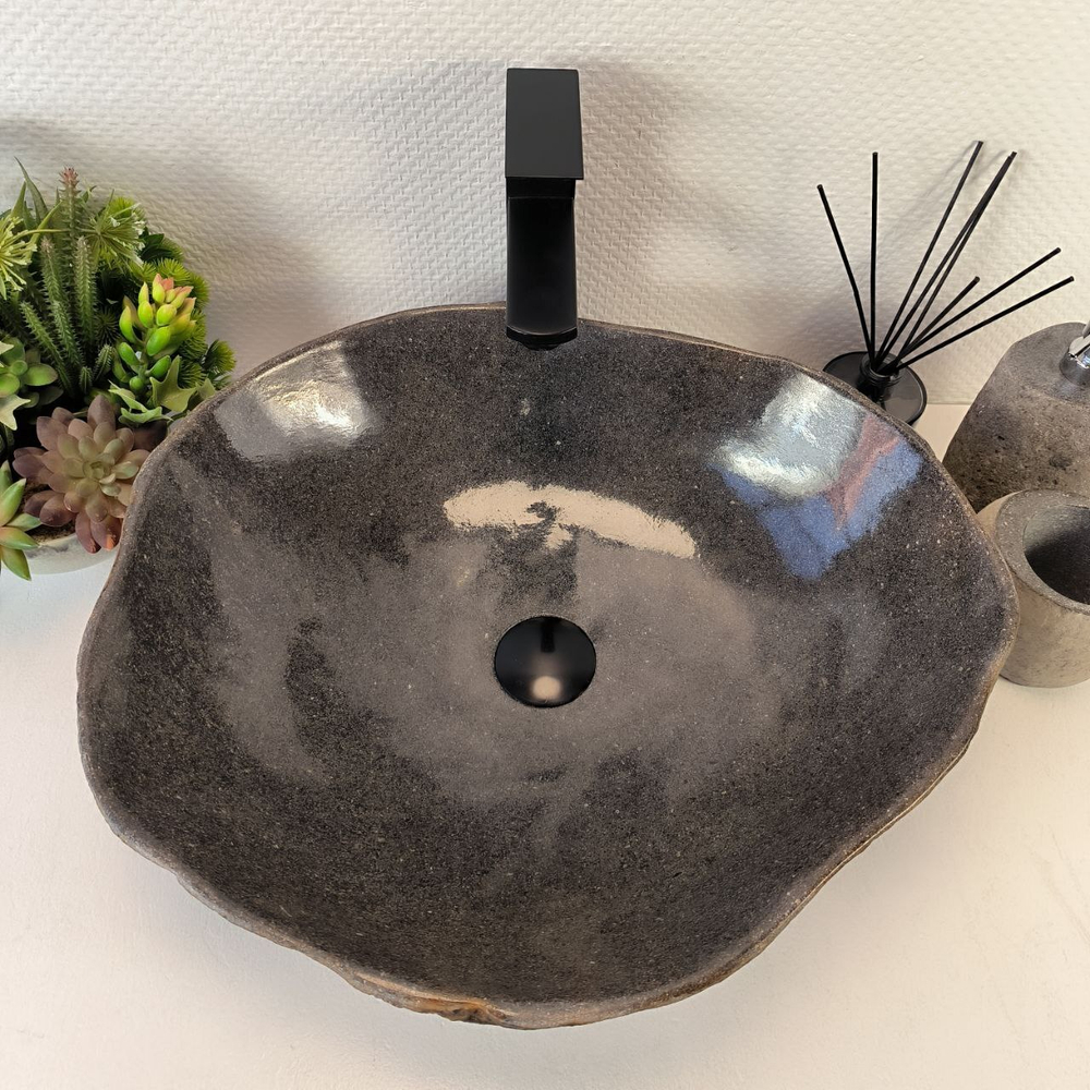 Раковина из речного камня RS-65379 52*45*16 0862