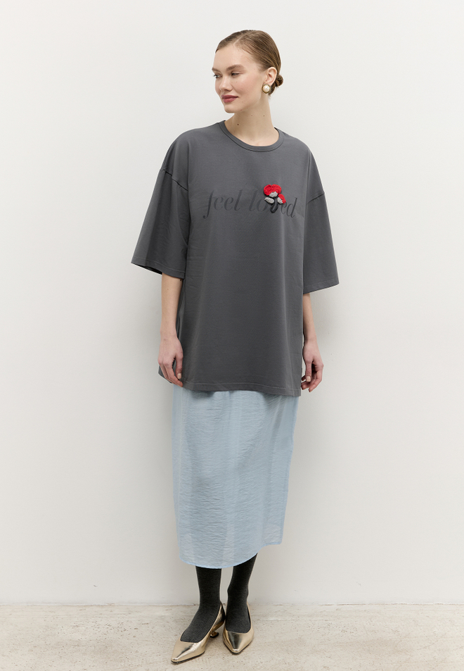 Футболка "Feel loved"