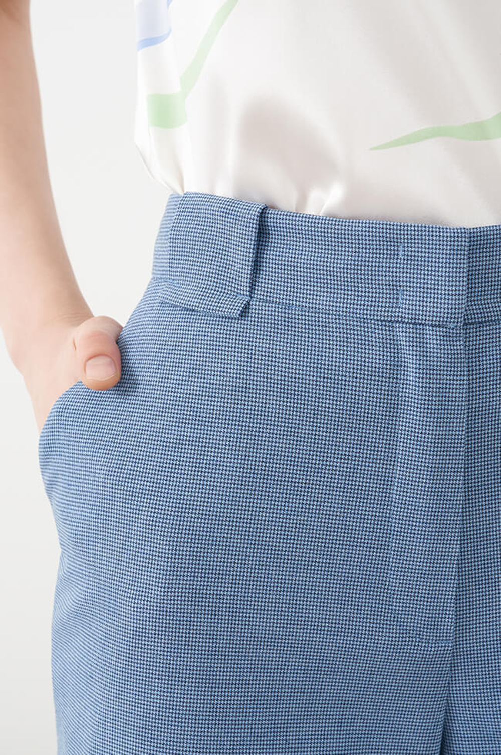 3985 Брюки женские (дымчато-голубой)