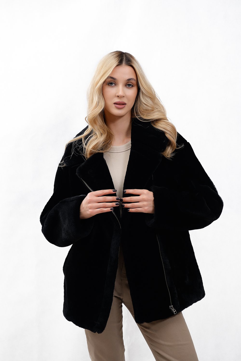 Женская куртка из овчины