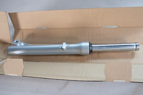 51400-KZV-T01 (51400-GGN-J01). FORK ASSY., R. FR.. Honda Super Cub AA04