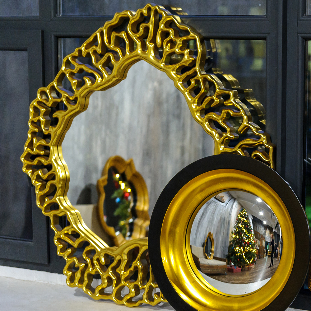 Настенное зеркало Каллисто Объект мечты