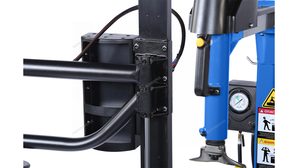 Станок шиномонтажный автомат, инверторный, стол с накладками, 220 В, синий NORDBERG 4643ID (B)