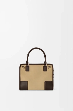 Loewe Маленькая сумка Amazona 180 из мягкой телячьей кожи, шоколадный