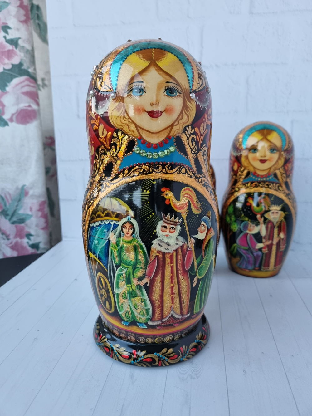 Матрешка "Сказка о золотом петушке" 7 мест