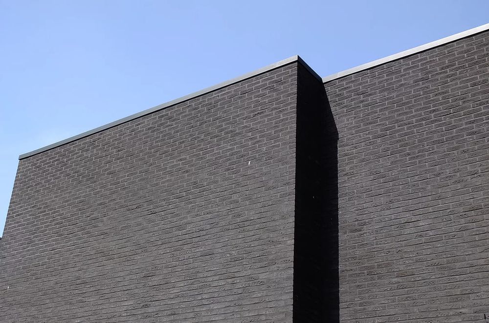 Кирпич ручной формовки облицовочный Nelissen, Rodruza Black, WF50, 210x100x50