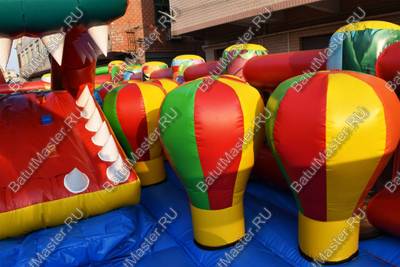 Профессиональный надувной батут "Гранд-саванна" 17*10*9 м