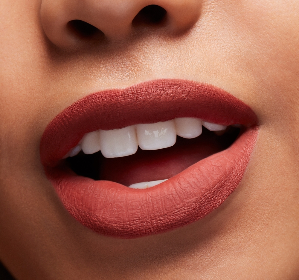 MAC Cosmetics Locked Kiss Ink 24HR Lipcolour - Стойкая матовая жидкая помада, 4 ml