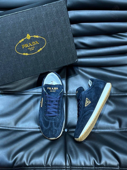 Кроссовки Prada