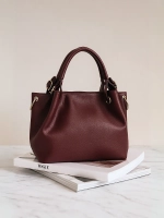 Сумка через плечо средняя тоут классическая