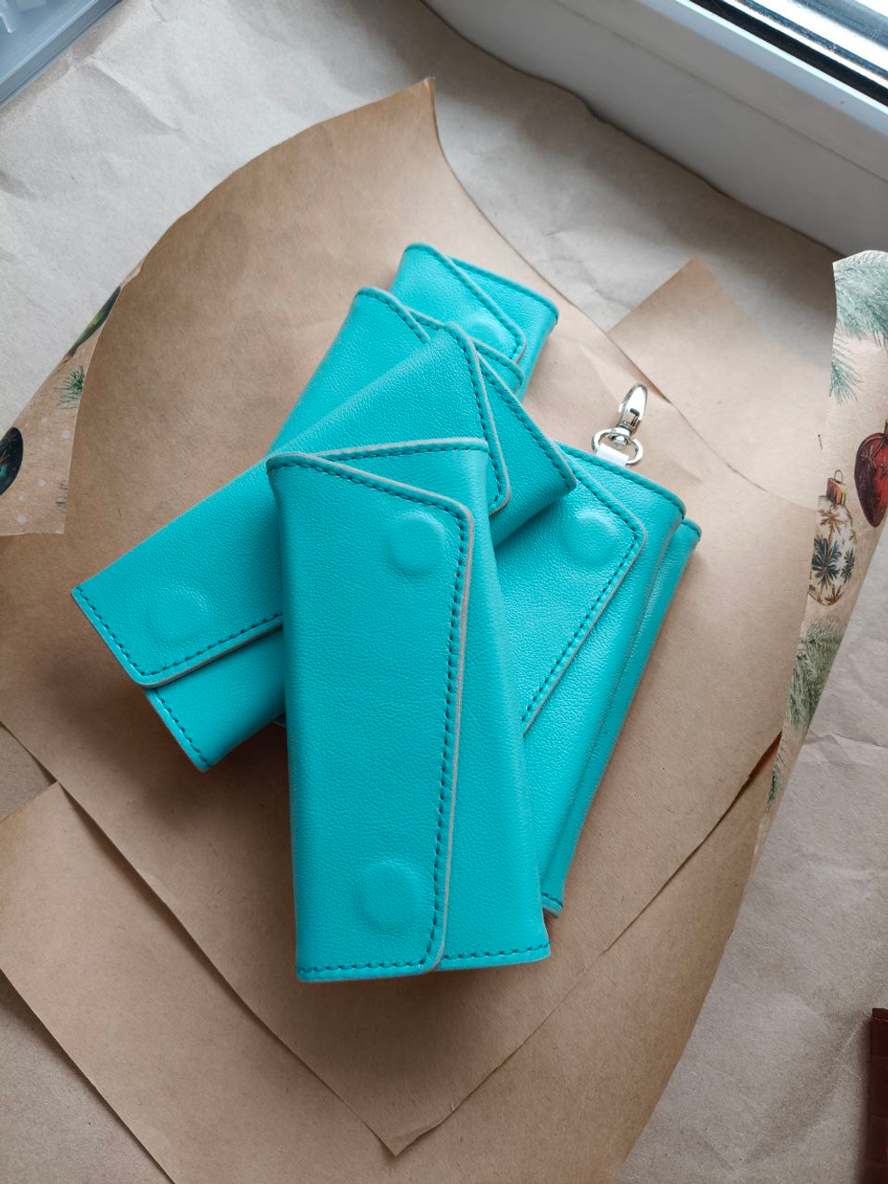 Ключница голубая