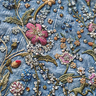 Деним и вышивка