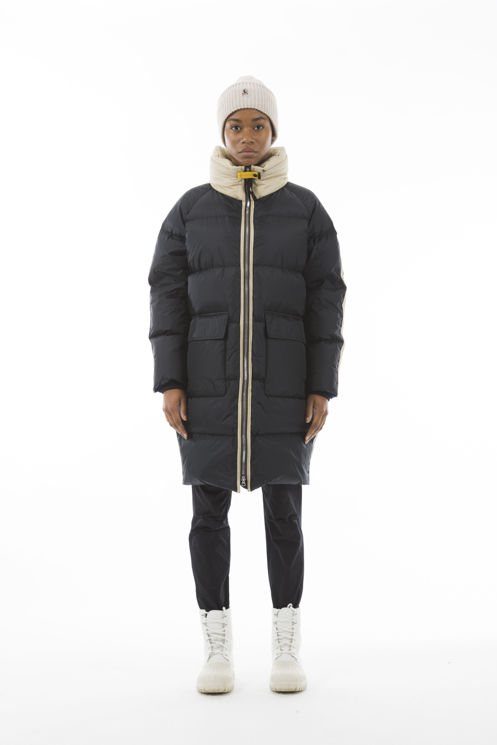 Пальто жен. PARAJUMPERS JADA 002 лёд с голубым