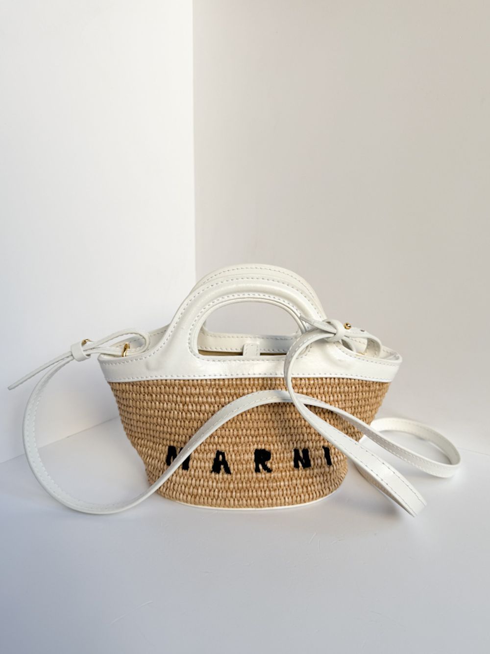 Сумка Marni плетеная