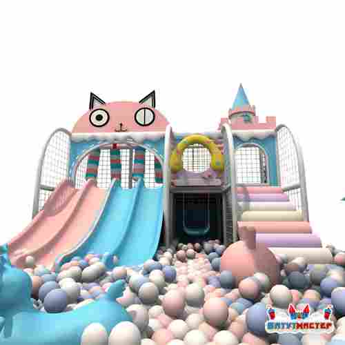 Большой сухой бассейн «Мяу-Лэнд», 8,5×6,1×3,6 м