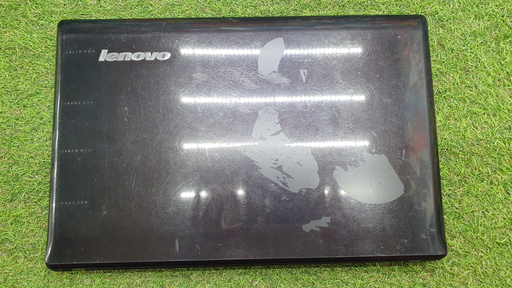 Ноутбук Lenovo i3/4Gb