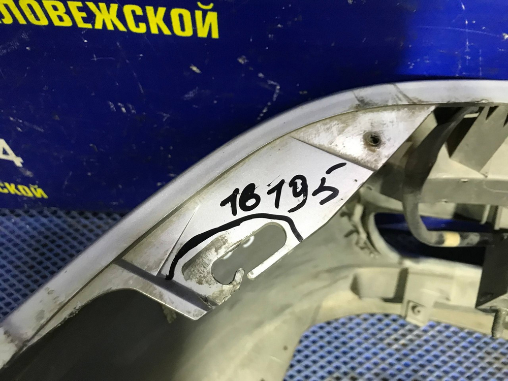 Бампер передний MAZDA CAPELLA 1999-2002