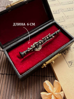 Брошь "Кларнет миниатюра"