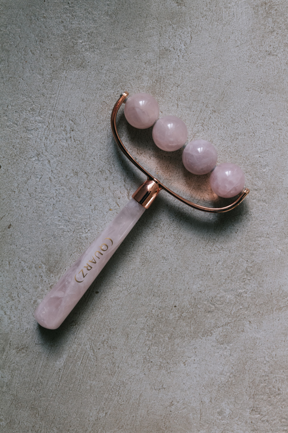 Роллер для тела из розового кварца