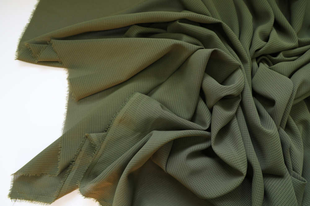 Креп плательный "Кубик" болотно-зеленый