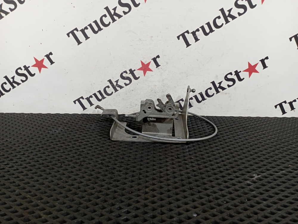 Замок капота левый 2023г.