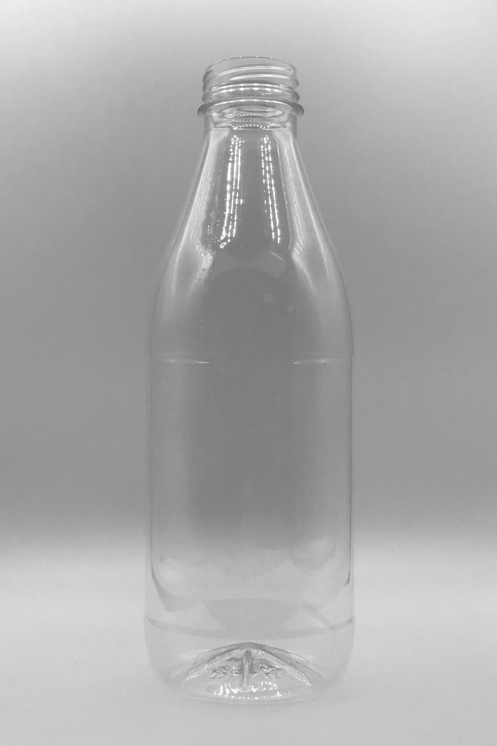 Бутылка ПЭТ 1л. "Молоко" (80шт.)+ крышка черная d 38