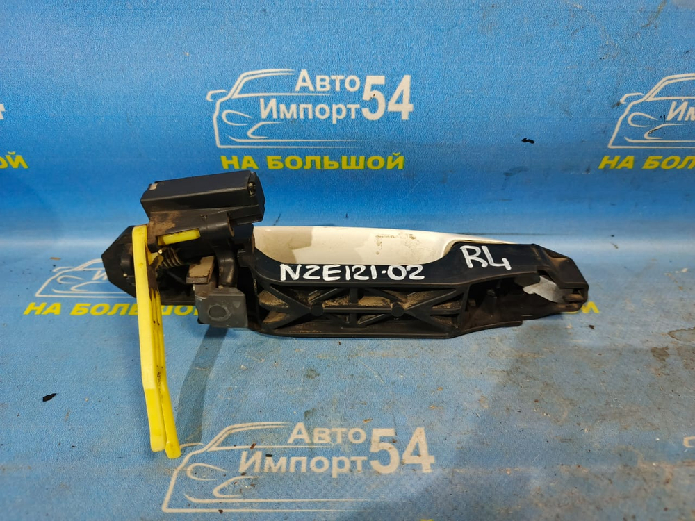 Ручка двери задней левой внешняя TOYOTA FIELDER 2001