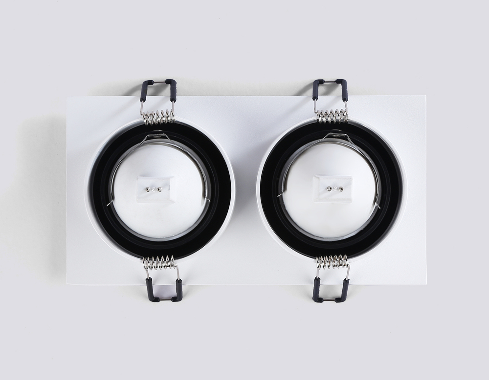 TN102732/2 WH/BK белый/черный GU5.3 175*92*23