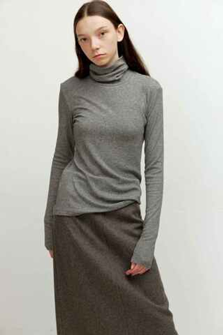 Бадлон серого цвета