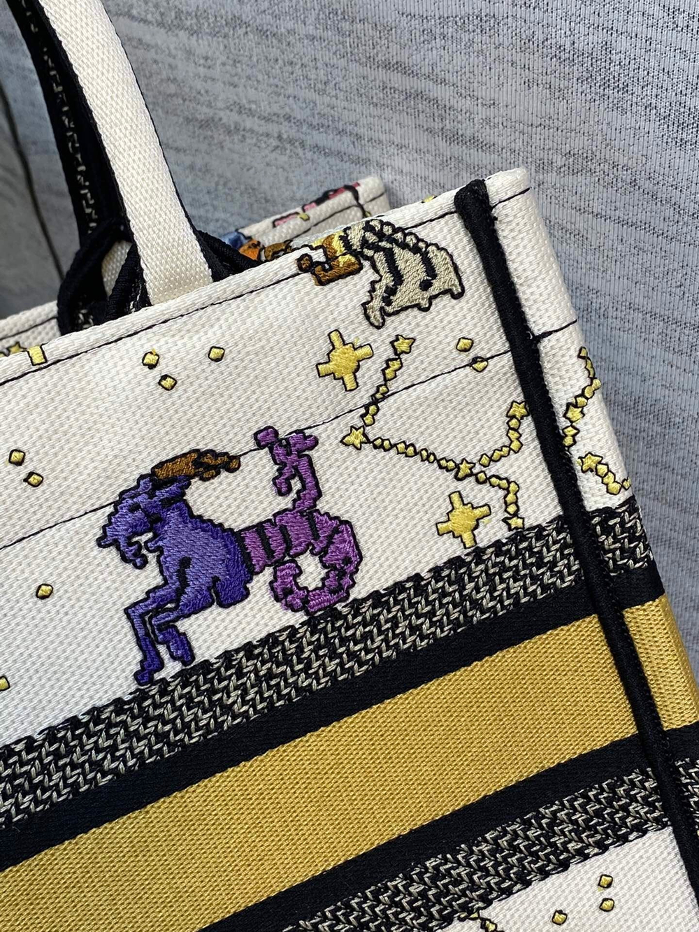 Christian Dior Book Tote 26 cm