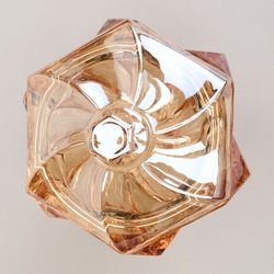 БЛЮДО С КРЫШКОЙ НА НОЖКЕ "BOHEMA" AMBER ДИАМЕТР=11,5 СМ ВЫСОТА=16,5 СМ